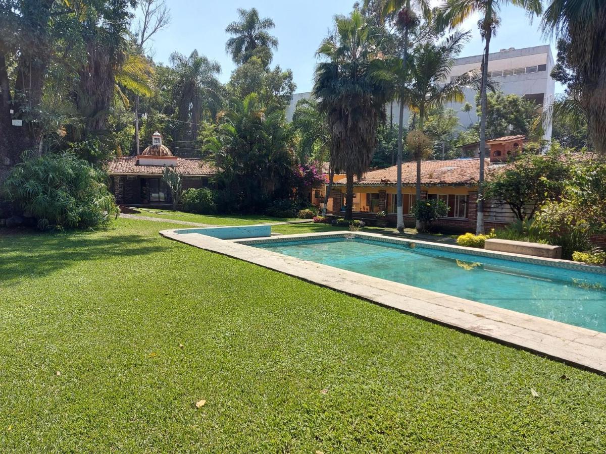 Auto Hotel Jardines De Amatitlan Cuernavaca Kültér fotó